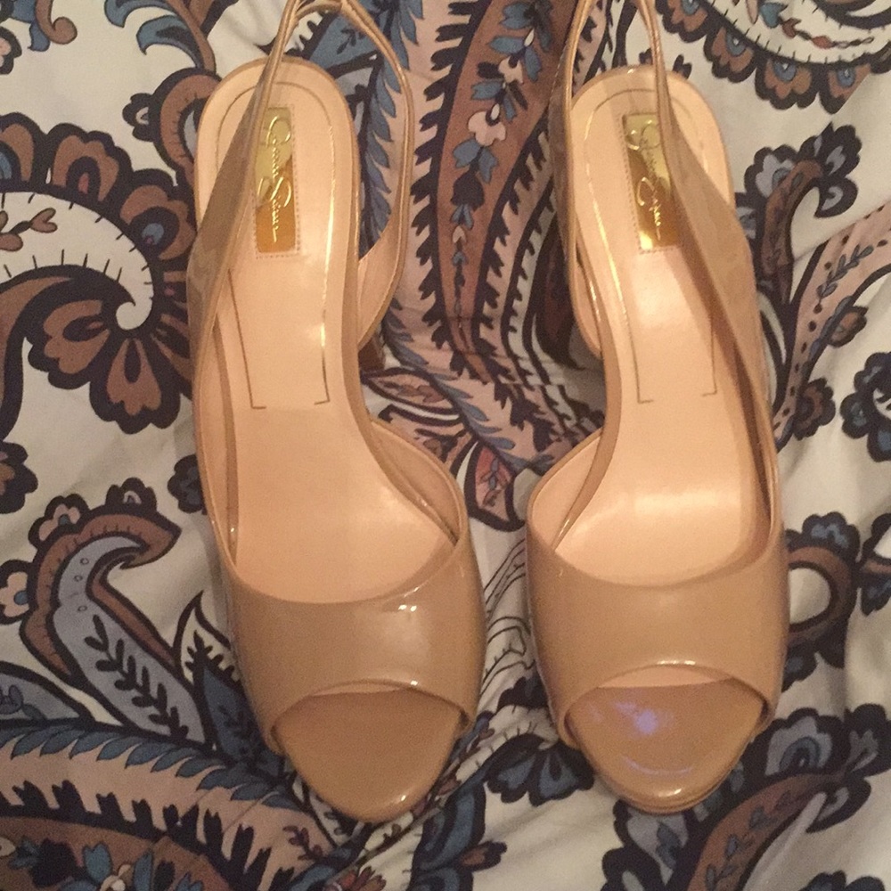Jessica Simpson peep toe heels nude